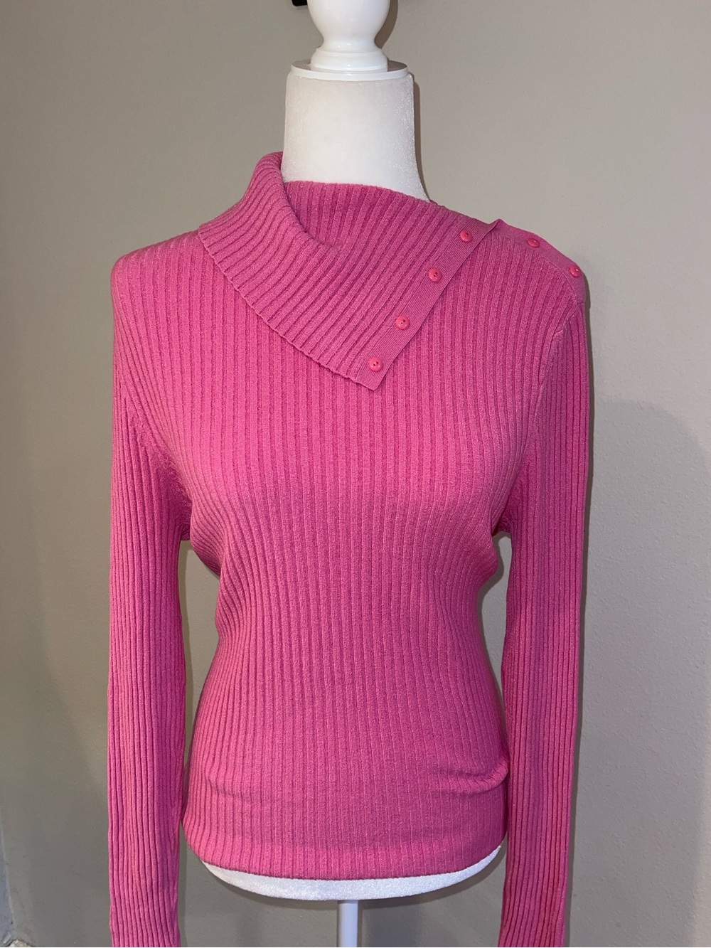 Worthington Ribbed Asymmetrical Button-Shoulder Pink Sweater